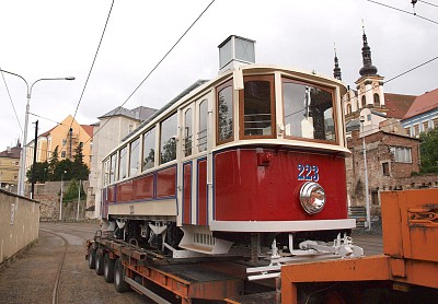 Historická tramvaj po renovaci 02